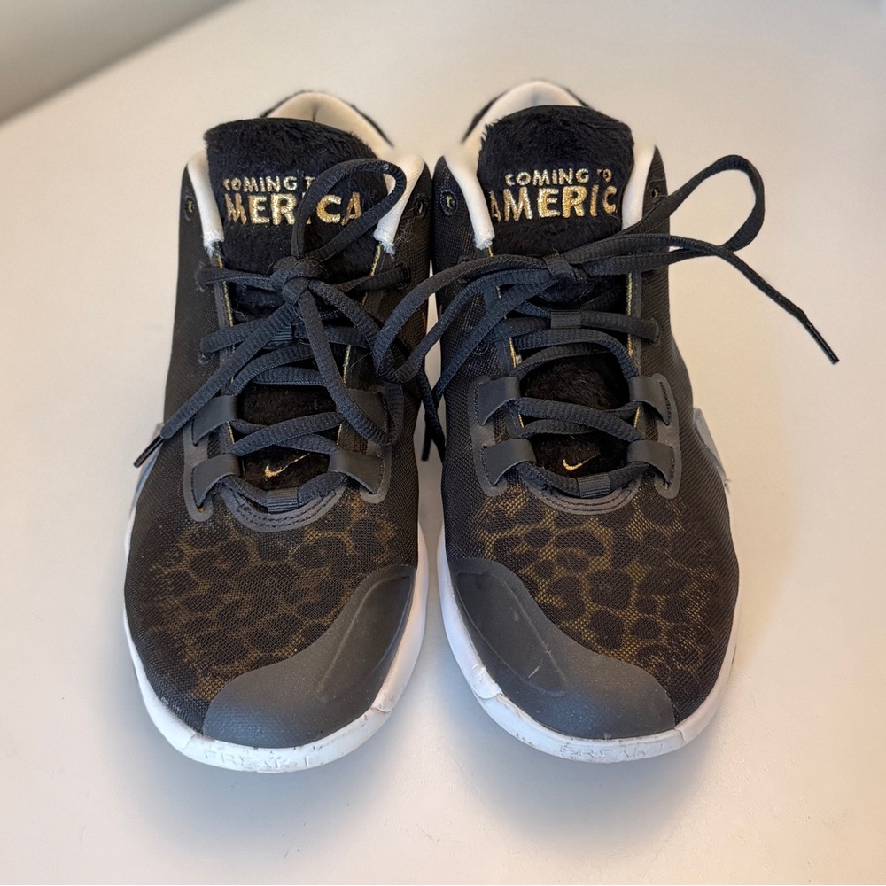 Nike Freak 1 GS Animal Print Coming to America - Picture 2 of 10